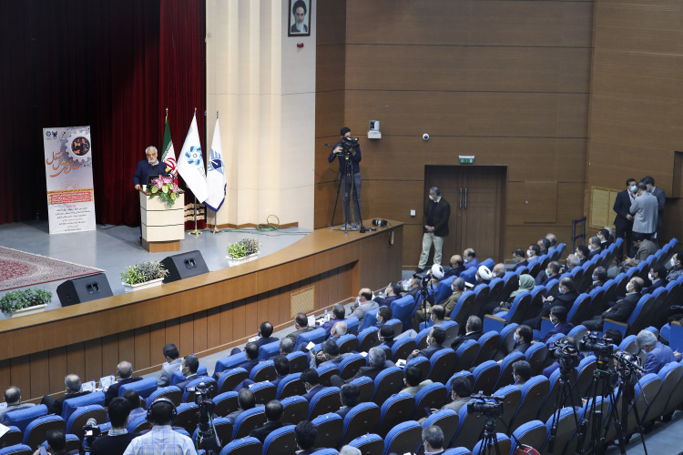 با حضور دکتر طهرانچی «همایش ملی پویش اشتغال» در دانشگاه آزاد اسلامی برگزار شد